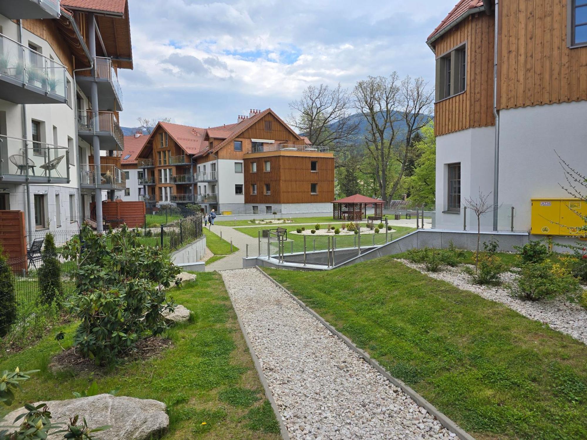 Apartament Stone Hill Z Basenem I Widokiem Na Gory Шклярска Поремба Екстериор снимка
